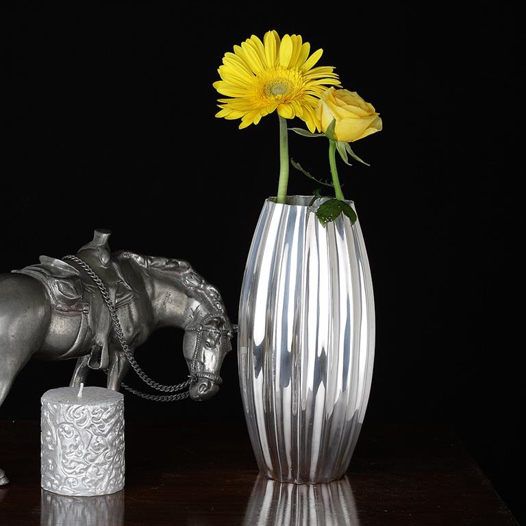 OVAL SILVER VASE Vases from Code SIlver StoryLTD